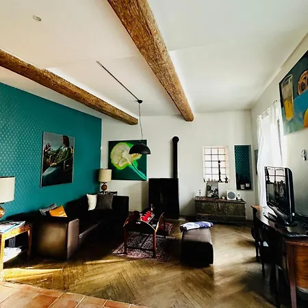 Willa Maison De Village Avec Piscine 8 Personnes Ouveillan