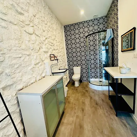 Maison De Village Avec Piscine 8 Personnes Willa Ouveillan