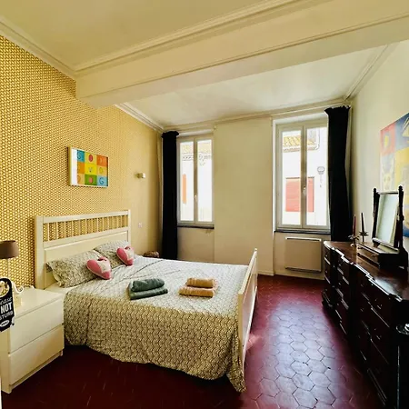Maison De Village Avec Piscine 8 Personnes Willa