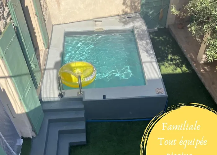 Maison De Village Avec Piscine 8 Personnes ヴィラ