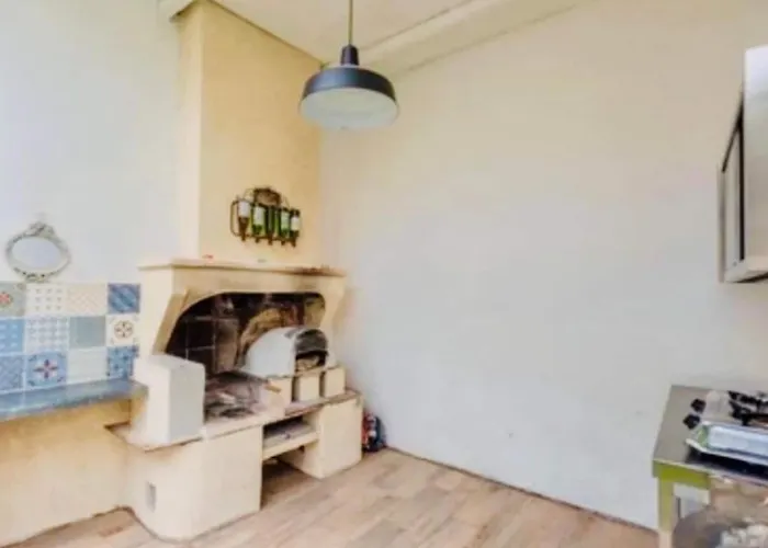 ヴィラ Maison De Village Avec Piscine 8 Personnes
